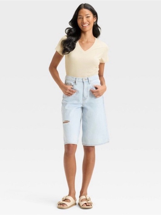 Tops - Universal Thread VNeck Tee Sz S 105